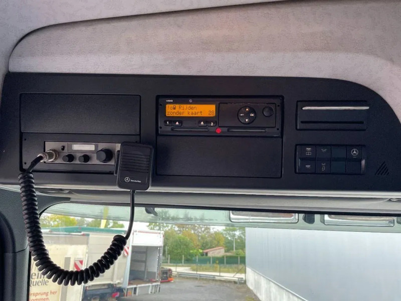 Mercedes-Benz Arocs 3342 *6x6*meegestuurd as*2zijdige kipper*Airco*Bluetooth leasing Mercedes-Benz Arocs 3342 *6x6*meegestuurd as*2zijdige kipper*Airco*Bluetooth: picture 8