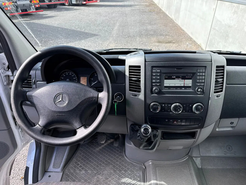 Mercedes-Benz Sprinter 313 CDI 9Pers*DubbeleAirco*Diesel*EcoStartStop* - Car: picture 2 Mercedes-Benz Sprinter 313 CDI 9Pers*DubbeleAirco*Diesel*EcoStartStop* - Car: picture 2