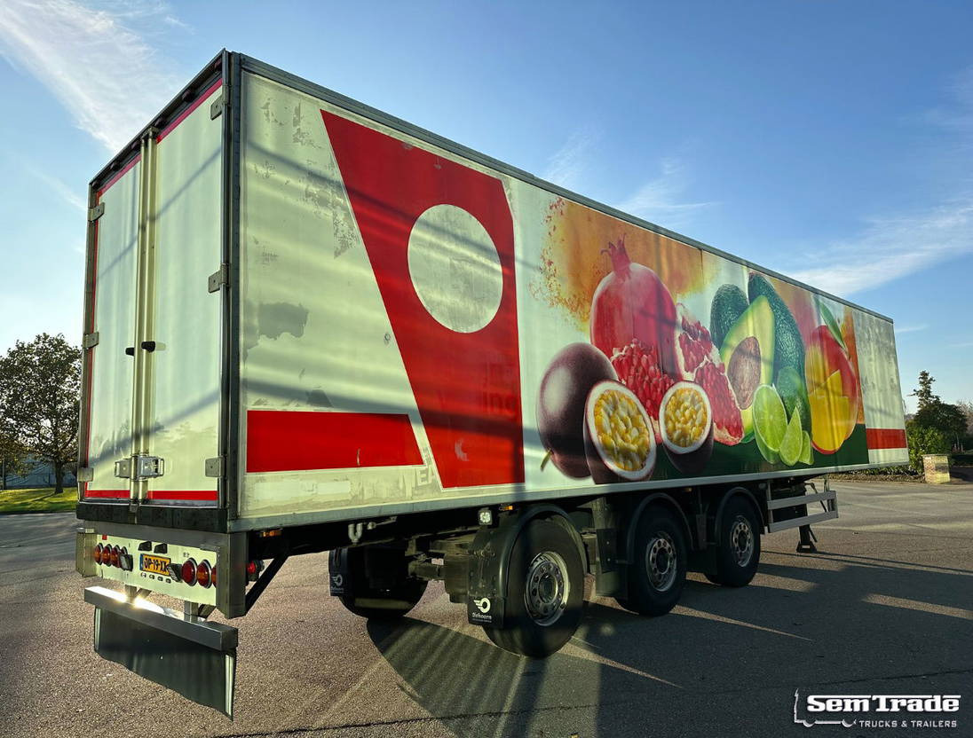 Chereau Renders Carrier Maxima 1300 2X Steering Axle 1X Lift Axle Disc Brakes - Refrigerator semi-trailer: picture 5 Chereau Renders Carrier Maxima 1300 2X Steering Axle 1X Lift Axle Disc Brakes - Refrigerator semi-trailer: picture 5