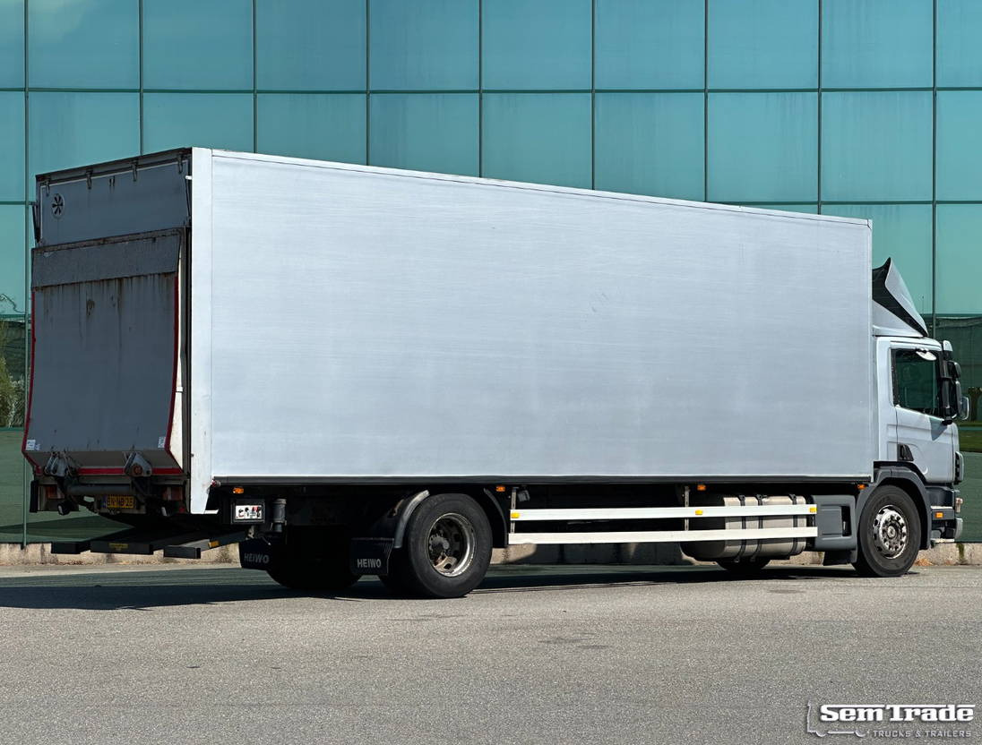Scania P114-340 Burgers Isolated BOX Tail Lift 850 x 250 x 270 CM Inside Holland - Box truck: picture 4 Scania P114-340 Burgers Isolated BOX Tail Lift 850 x 250 x 270 CM Inside Holland - Box truck: picture 4