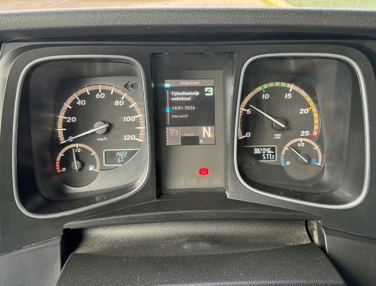 Tractor unit Mercedes-Benz Actros 1945 382.000 KM PTO + Hydraulics TOP Condition: picture 14