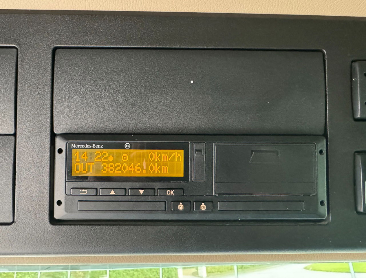 Tractor unit Mercedes-Benz Actros 1945 382.000 KM PTO + Hydraulics TOP Condition: picture 15