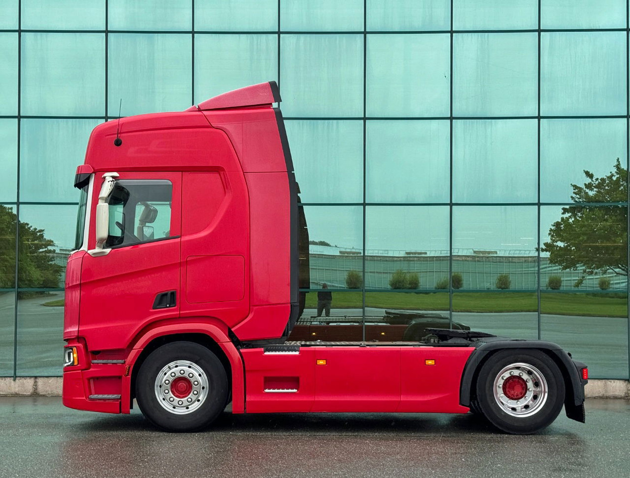 Scania R500 NGS Retarder 2x Tanks TOP Condition Truck - Tractor unit: picture 2 Scania R500 NGS Retarder 2x Tanks TOP Condition Truck - Tractor unit: picture 2