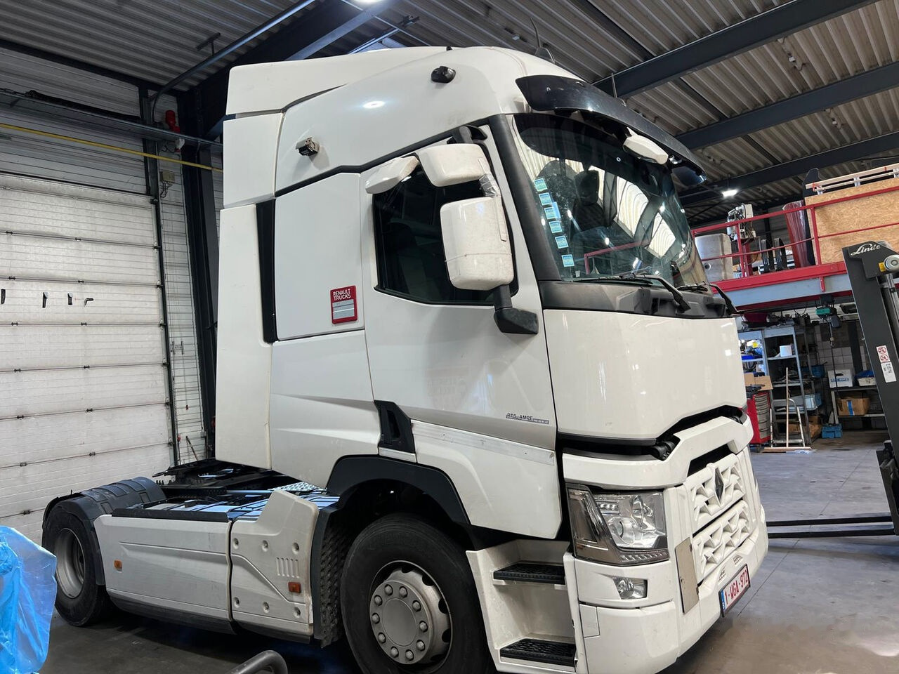 Renault T460 EURO 6 D - Tractor unit: picture 3 Renault T460 EURO 6 D - Tractor unit: picture 3