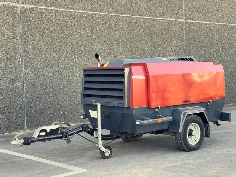 Atlas-Copco CPS 11 - 12 / XAHS 186 DD - N - Air compressor: picture 1 Atlas-Copco CPS 11 - 12 / XAHS 186 DD - N - Air compressor: picture 1