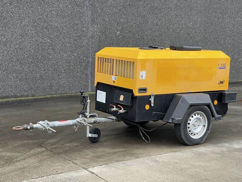 Doosan 7 / 31 E - Air compressor: picture 1 Doosan 7 / 31 E - Air compressor: picture 1