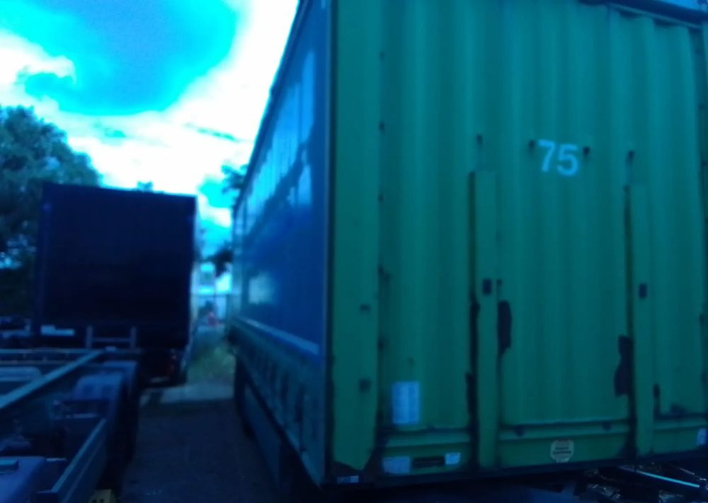 Krone Przyczepa 3 osie Firanka - Curtainsider trailer: picture 4 Krone Przyczepa 3 osie Firanka - Curtainsider trailer: picture 4