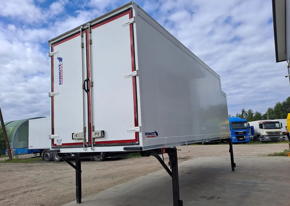 Schmitz Cargobull Chłodnia BDF kontener z agregatem Thermo King MD300 - Refrigerator trailer: picture 4 Schmitz Cargobull Chłodnia BDF kontener z agregatem Thermo King MD300 - Refrigerator trailer: picture 4