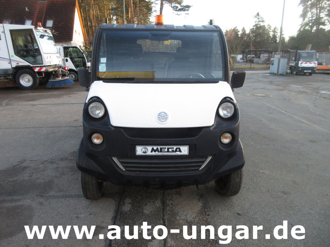 Aixam Mega e -Truck Elektro Kipper Elektrofahrzeug li ion Akku 45km/h defekt - Electric utility vehicle: picture 2 Aixam Mega e -Truck Elektro Kipper Elektrofahrzeug li ion Akku 45km/h defekt - Electric utility vehicle: picture 2