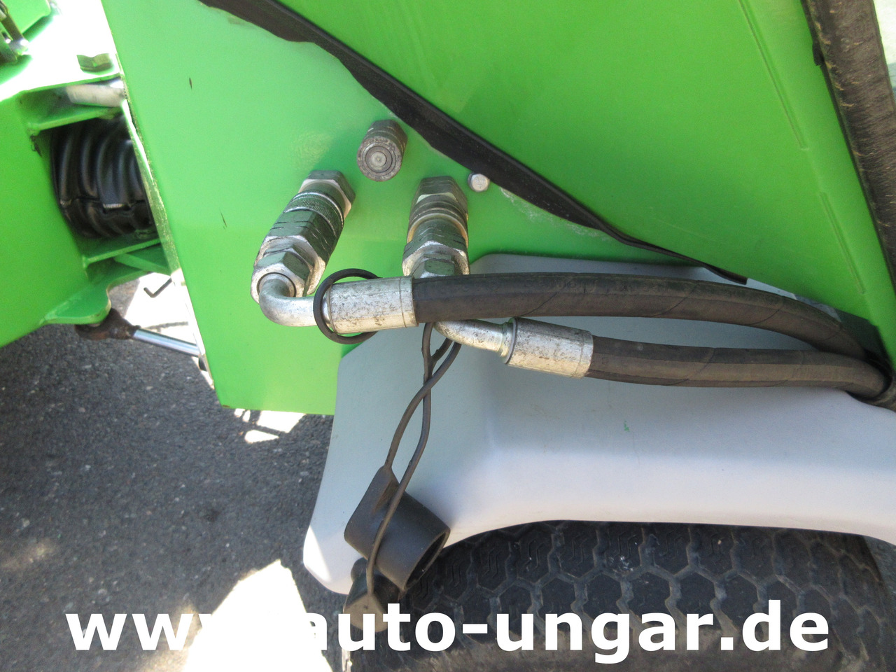 Municipal tractor Egholm Nilfisk 2100 Powerflex 4x4 Kipper AHK Hydraulik Bürste Winterdienst: picture 16