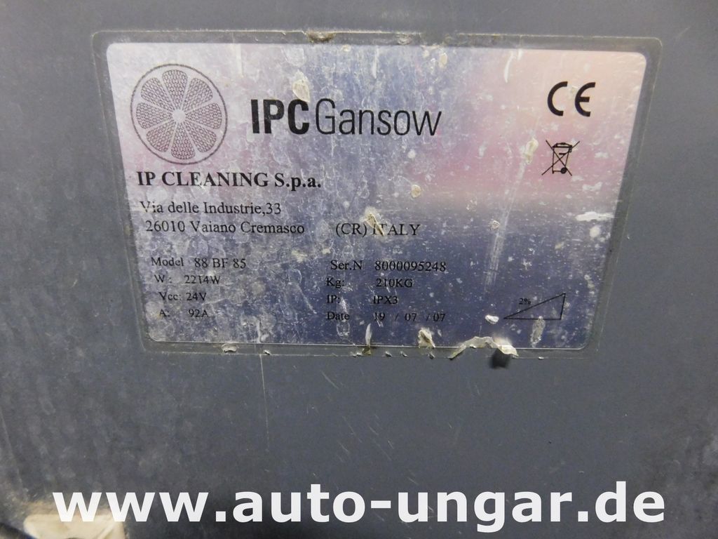 Gansow 88 mit eigenem Antrieb 24V inkl. Ladegerät - Scrubber dryer: picture 5 Gansow 88 mit eigenem Antrieb 24V inkl. Ladegerät - Scrubber dryer: picture 5