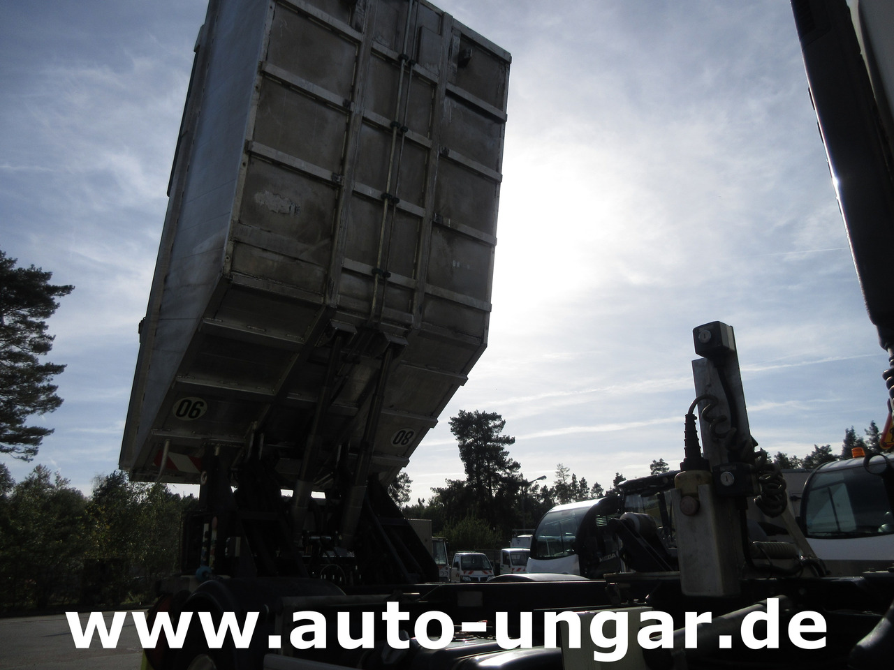 Garbage truck Isuzu NPR 75 Müllwagen Provence Benne - Faun Lifter Presse Kipper Trittbrett Bj 12: picture 22