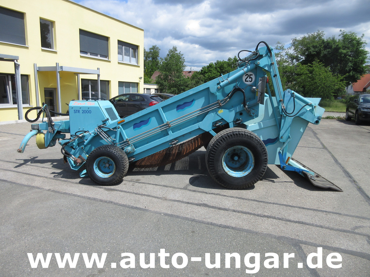 Municipal/ Special vehicle Kässbohrer BeachTech STR 2000 BeachCleaner Strandreiniger καθαριστής παραλίας: picture 6