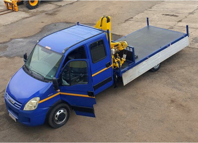 Iveco 50C18 Daily 3.D 16V +Effer - Flatbed van, Combi van: picture 3 Iveco 50C18 Daily 3.D 16V +Effer - Flatbed van, Combi van: picture 3