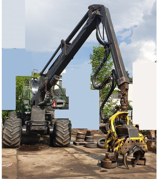 John Deere 1270E 6W - Forestry harvester: picture 3 John Deere 1270E 6W - Forestry harvester: picture 3