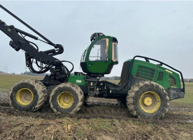John Deere 1470E 6W +(2016) H415 - Forestry harvester: picture 2 John Deere 1470E 6W +(2016) H415 - Forestry harvester: picture 2