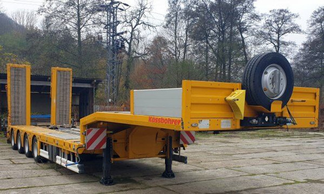 Kässbohrer LB4E - Low loader semi-trailer: picture 2 Kässbohrer LB4E - Low loader semi-trailer: picture 2