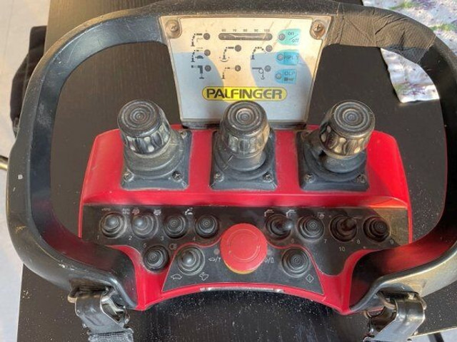 Dropside/ Flatbed truck, Crane truck MAN 6m TGM 18.340 +Palfinger 12001 radio: picture 6 Dropside/ Flatbed truck, Crane truck MAN 6m TGM 18.340 +Palfinger 12001 radio: picture 6