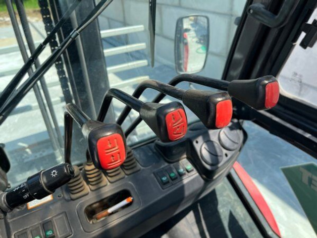 Diesel forklift Manitou MI 60D: picture 11