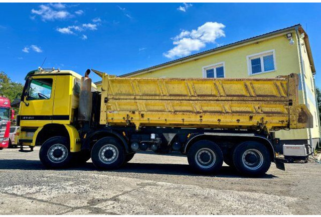 Mercedes-Benz Actros 4148 - Tipper: picture 4 Mercedes-Benz Actros 4148 - Tipper: picture 4