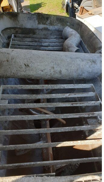 Stationary concrete pump Schwing 25m BPL 601 +6x6 Tatra 815 (DOCS/KFZ MACHINE +1 no docs/kein kfz: picture 9