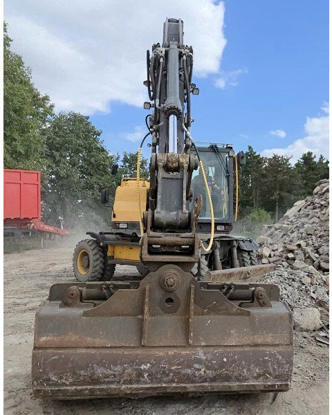Volvo EW 140D (17t) - Wheel excavator: picture 5 Volvo EW 140D (17t) - Wheel excavator: picture 5