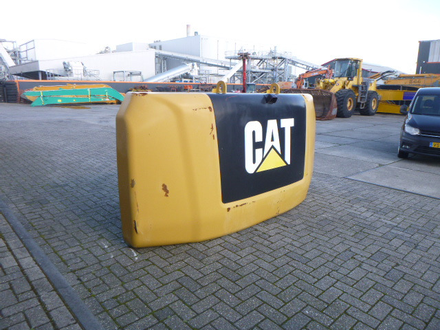 CATERPILLAR 336F - Counterweight for Excavator: picture 4 CATERPILLAR 336F - Counterweight for Excavator: picture 4