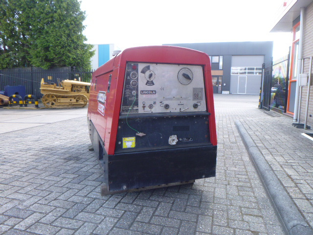 LINCOLN ELECTRIC SAE 300 - Welding equipment: picture 4 LINCOLN ELECTRIC SAE 300 - Welding equipment: picture 4