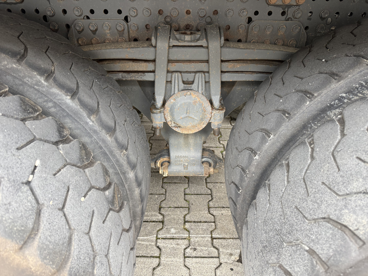 Mercedes-Benz Arocs 3245 K 8X4 - Tipper: picture 5 Mercedes-Benz Arocs 3245 K 8X4 - Tipper: picture 5