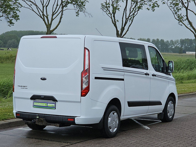 Ford Transit 2.0 - Small van: picture 3 Ford Transit 2.0 - Small van: picture 3