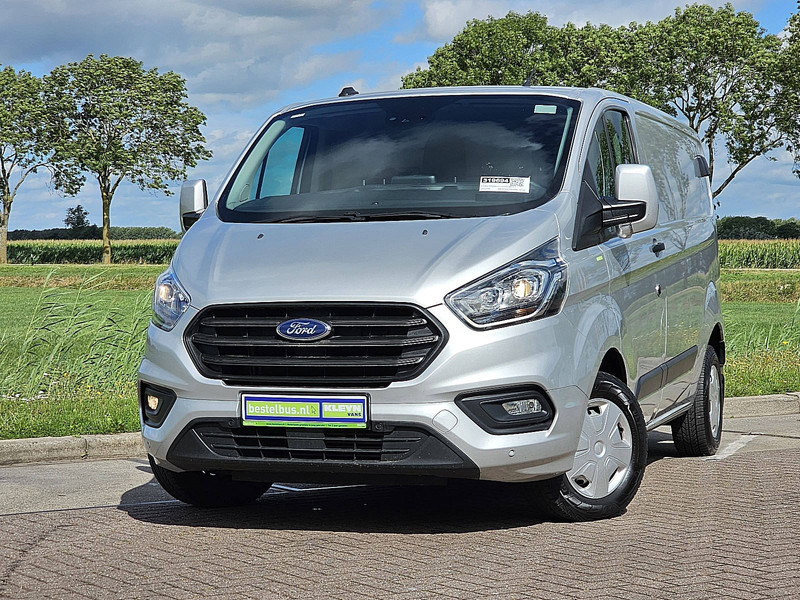 Ford Transit Custom 2.0 L1H1 Navi Airco - Small van: picture 1 Ford Transit Custom 2.0 L1H1 Navi Airco - Small van: picture 1