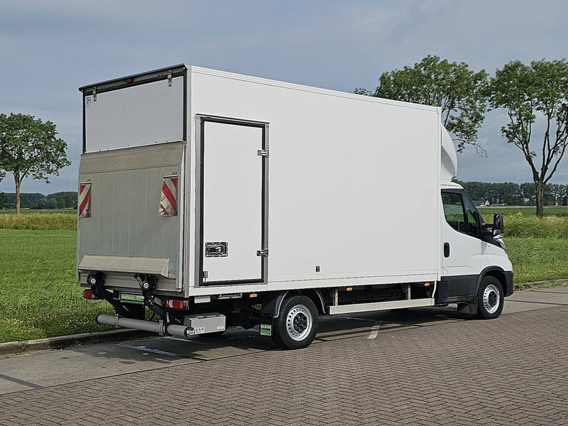 Iveco Daily 35S18 Bakwagen Laadklep! - Box van: picture 3 Iveco Daily 35S18 Bakwagen Laadklep! - Box van: picture 3