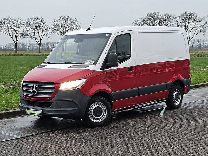 Mercedes-Benz Sprinter 214 L1H1 Mbux Airco Eur6 - Small van: picture 2 Mercedes-Benz Sprinter 214 L1H1 Mbux Airco Eur6 - Small van: picture 2