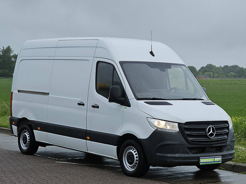 Small van Mercedes-Benz Sprinter 214 L2H2 Mbux Automaat!: picture 5