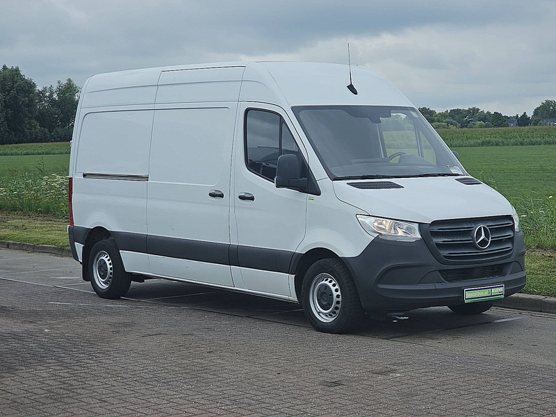 Mercedes-Benz Sprinter 314 L2H2 Mbux Airco Eur6 - Panel van: picture 5 Mercedes-Benz Sprinter 314 L2H2 Mbux Airco Eur6 - Panel van: picture 5