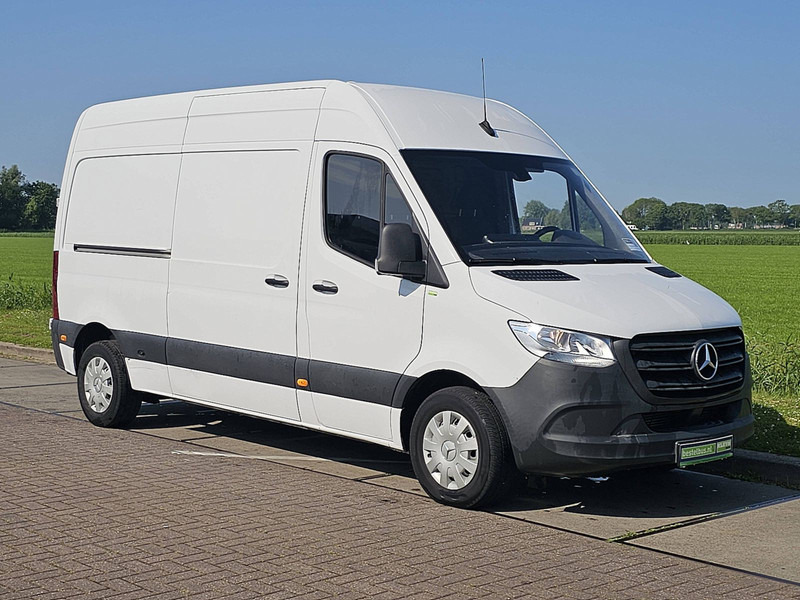 Mercedes-Benz Sprinter 314 L2H2 Mbux Automaat! - Panel van: picture 5 Mercedes-Benz Sprinter 314 L2H2 Mbux Automaat! - Panel van: picture 5