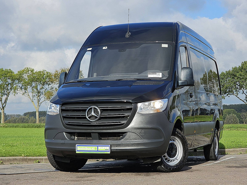 Mercedes-Benz Sprinter 315 L2H2 Automaat Mbux! - Panel van: picture 1 Mercedes-Benz Sprinter 315 L2H2 Automaat Mbux! - Panel van: picture 1