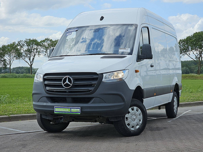 Mercedes-Benz Sprinter 316 CDI 4X4 AUT. L2H2 - Panel van: picture 1 Mercedes-Benz Sprinter 316 CDI 4X4 AUT. L2H2 - Panel van: picture 1