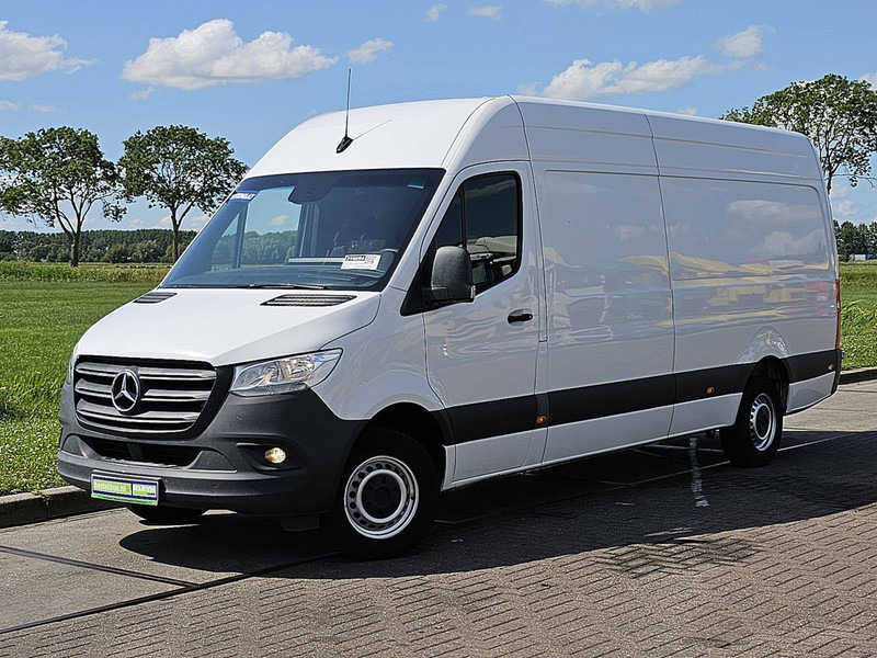 Mercedes-Benz Sprinter 316 CDI AUT. L3H2 - Panel van: picture 2 Mercedes-Benz Sprinter 316 CDI AUT. L3H2 - Panel van: picture 2