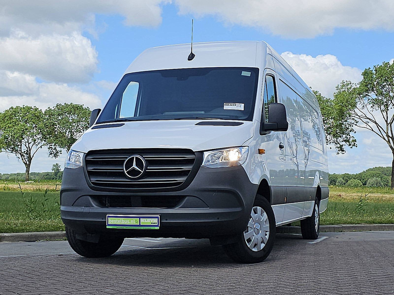 Mercedes-Benz Sprinter 317 L4H2 SUPERMAXI XXL! - Panel van: picture 1 Mercedes-Benz Sprinter 317 L4H2 SUPERMAXI XXL! - Panel van: picture 1