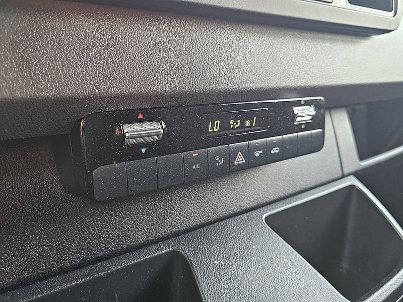 Panel van Mercedes-Benz Sprinter 317 ac automaat EURO6: picture 11
