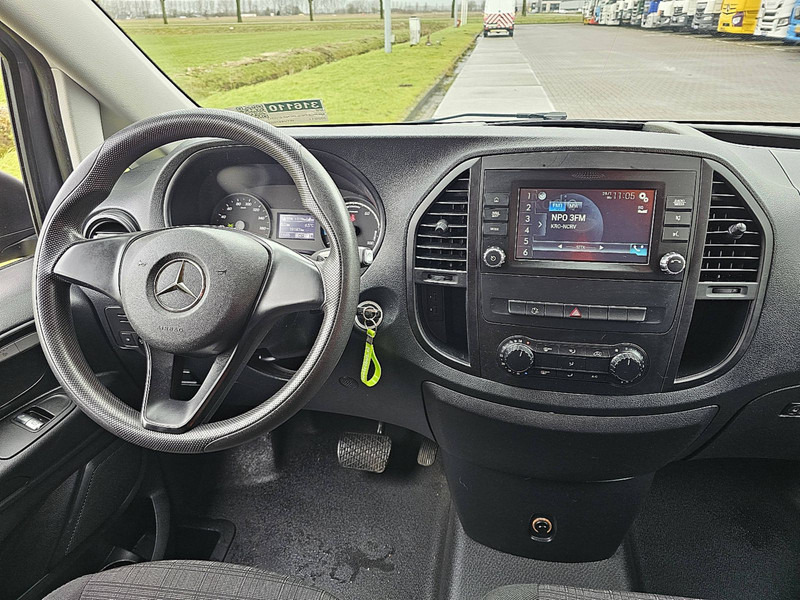 Interior photo 1: Small van, Electric van Mercedes-Benz eVito  L2 41kWh Navi Camera