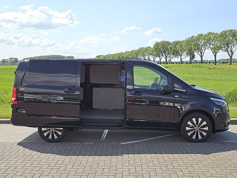 Small van, Electric van Mercedes-Benz eVito  L2 66 kWh Long Range: picture 13