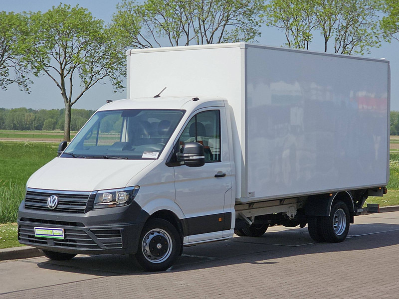 Volkswagen Crafter 50 AC NAVI EURO6! - Box van: picture 2 Volkswagen Crafter 50 AC NAVI EURO6! - Box van: picture 2