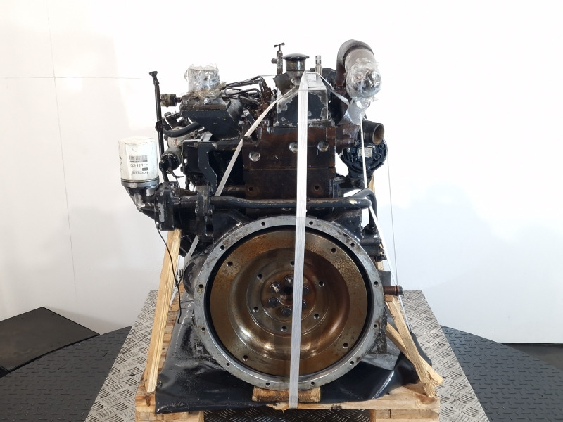Komatsu 4D95LE-2 Engine (Plant) - Engine for Construction machinery: picture 2 Komatsu 4D95LE-2 Engine (Plant) - Engine for Construction machinery: picture 2