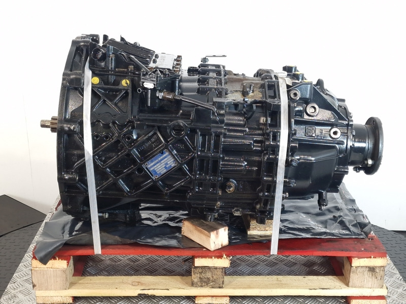 ZF Astronic 12AS2130TD Gearbox - Gearbox: picture 3 ZF Astronic 12AS2130TD Gearbox - Gearbox: picture 3