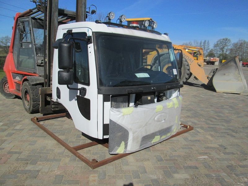 Ford Cabine - Cab and interior: picture 1 Ford Cabine - Cab and interior: picture 1