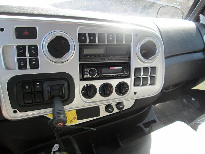 Ford Cabine - Cab and interior: picture 5 Ford Cabine - Cab and interior: picture 5