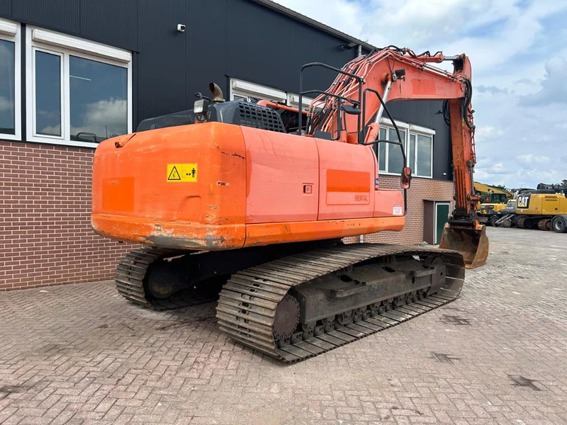 Komatsu PC 210LC-10 - Crawler excavator: picture 2 Komatsu PC 210LC-10 - Crawler excavator: picture 2