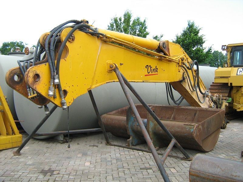 Crawler excavator Komatsu PC 450HRD-8: picture 14